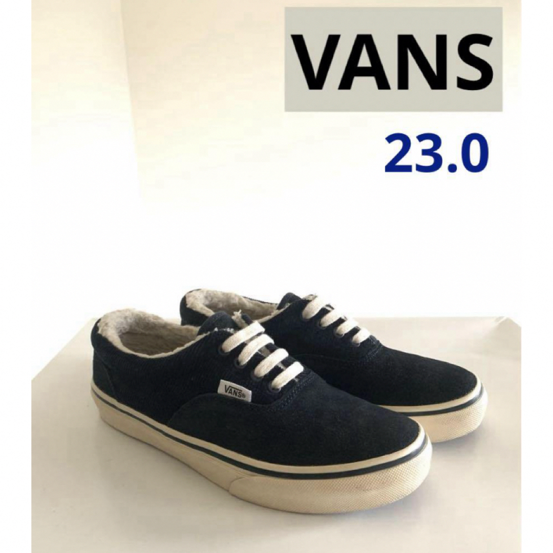 VANS(ヴァンズ)のVANS ERA ボア　スエード　ネイビー　ugg emu ミネトンカ  レディースの靴/シューズ(スニーカー)の商品写真