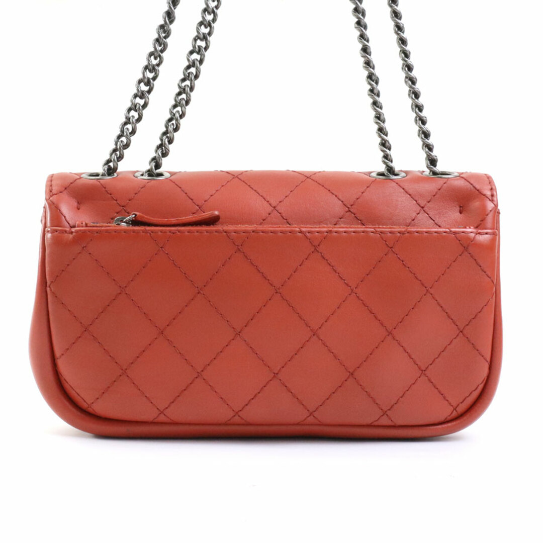 CHANEL(シャネル)のシャネル CHANEL ショルダーバッグ マトラッセ レザー/メタル レッド レディース 送料無料【中古】 e57464a レディースのバッグ(ショルダーバッグ)の商品写真