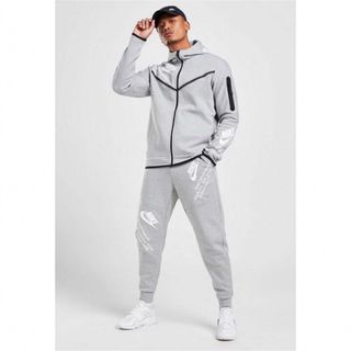 ナイキ セットアップスーツ(メンズ)の通販 400点以上 | NIKEのメンズを