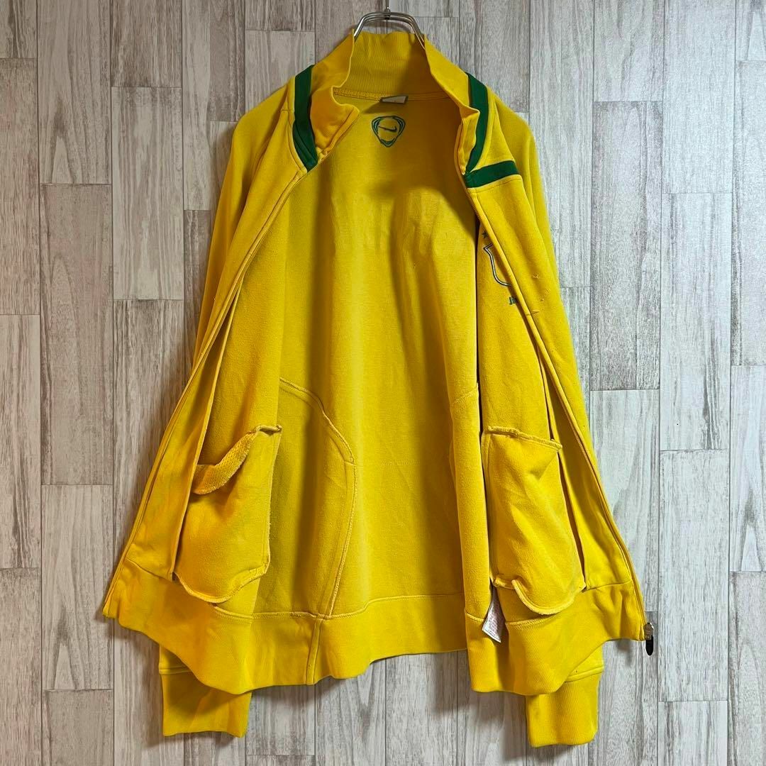 ナイキトラックジャケット　ブラジル代表　サッカースポーツウェア　ビッグシルエット