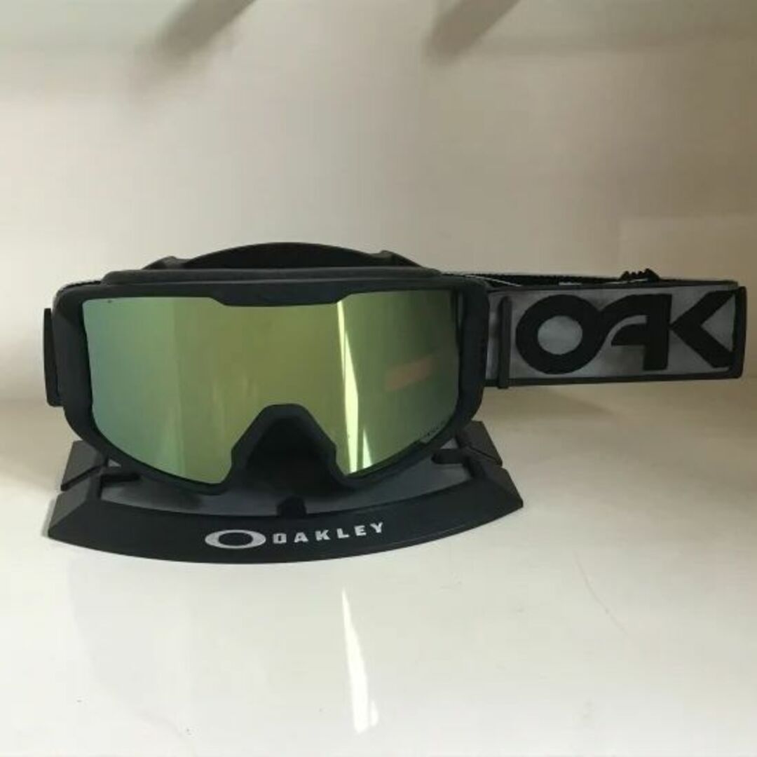 Oakley(オークリー)のOAKLEYオークリー【LINE MINER M】FP限定 プリズム ケース付き スポーツ/アウトドアのスノーボード(アクセサリー)の商品写真