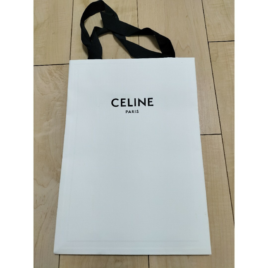 celine(セリーヌ)のCELINE セリーヌ　ショップ袋　紙袋　縦35、横25 レディースのバッグ(ショップ袋)の商品写真