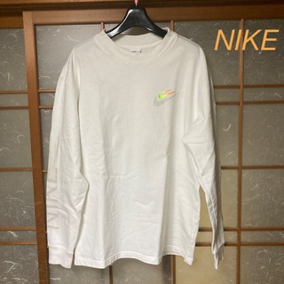 ナイキ(NIKE)のナイキ　NIKE スポーツウェア　ロングスリーブＴシャツ(Tシャツ/カットソー(七分/長袖))