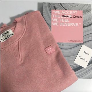 アクネストゥディオズ(Acne Studios)のacne studios ピンク　トレーナー(トレーナー/スウェット)