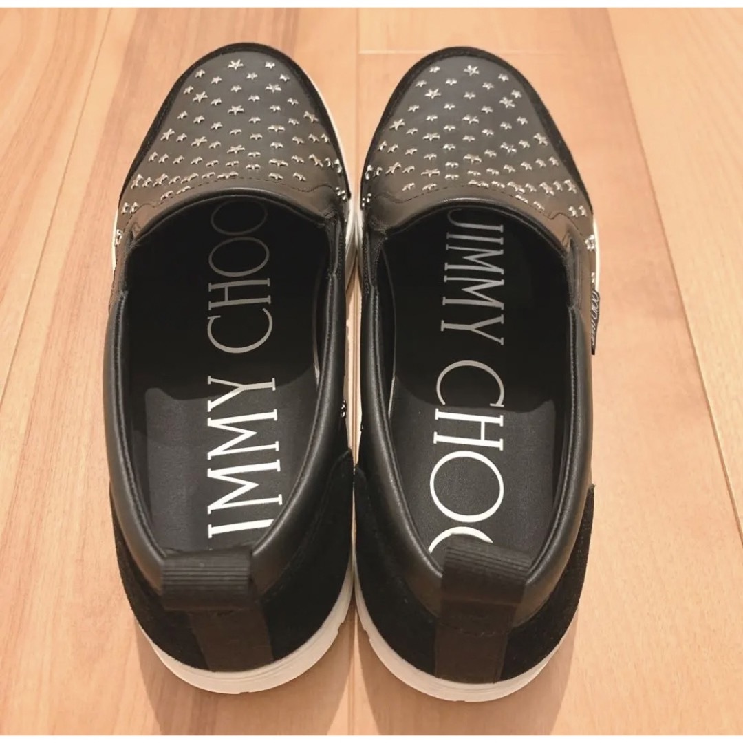 JIMMY CHOO(ジミーチュウ)のジミーチュウ JIMMY CHOO 黒 スタッズ スエード スニーカー 43 メンズの靴/シューズ(スリッポン/モカシン)の商品写真