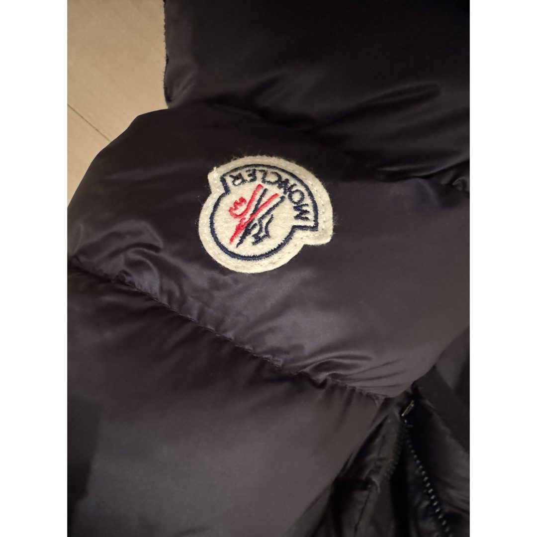 MONCLER(モンクレール)の美品 moncler エルミファー レディースのジャケット/アウター(ダウンコート)の商品写真