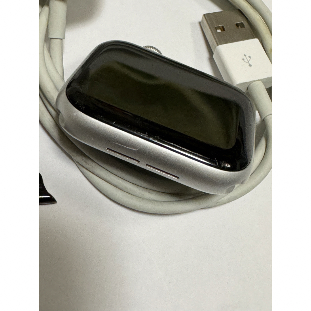 Apple Watch(アップルウォッチ)のオマケ付き！アップルウォッチ 5 44mm GPSモデル applewatch スマホ/家電/カメラのスマートフォン/携帯電話(その他)の商品写真