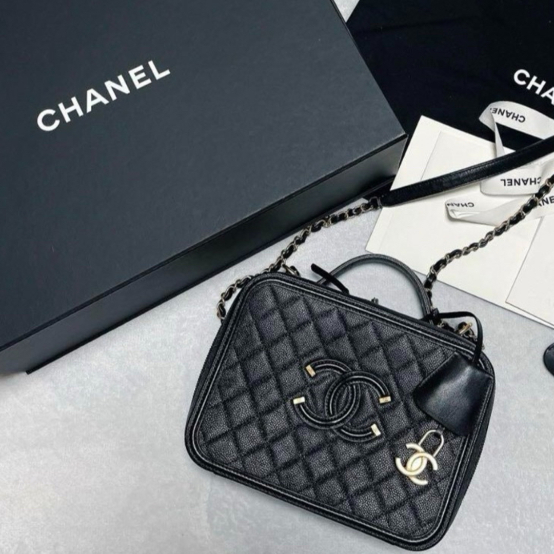 レア♡CHANEL シャネル マトラッセ CCフィリグリー バニティバッグマトラッセ