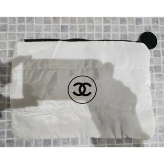 シャネル(CHANEL)のノベルティ　シャネル　ポーチ(ポーチ)