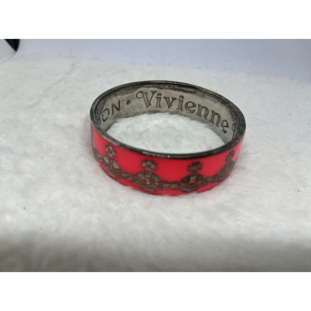 Vivienne Westwood(ヴィヴィアンウエストウッド)のVivienneWestwood バングル中古品 レディースのアクセサリー(ブレスレット/バングル)の商品写真