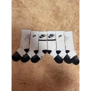 ナイキ(NIKE)のナイキ(NIKE) ハイソックス エブリデイ クルー ソックス  23〜25cm(ソックス)