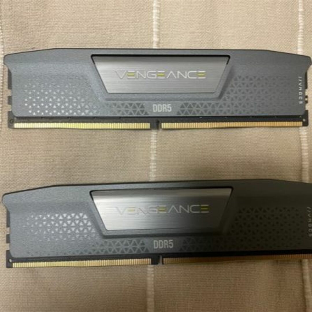 コルセア　DDR5 PC5-44800 32GB 2枚組 スマホ/家電/カメラのPC/タブレット(PC周辺機器)の商品写真