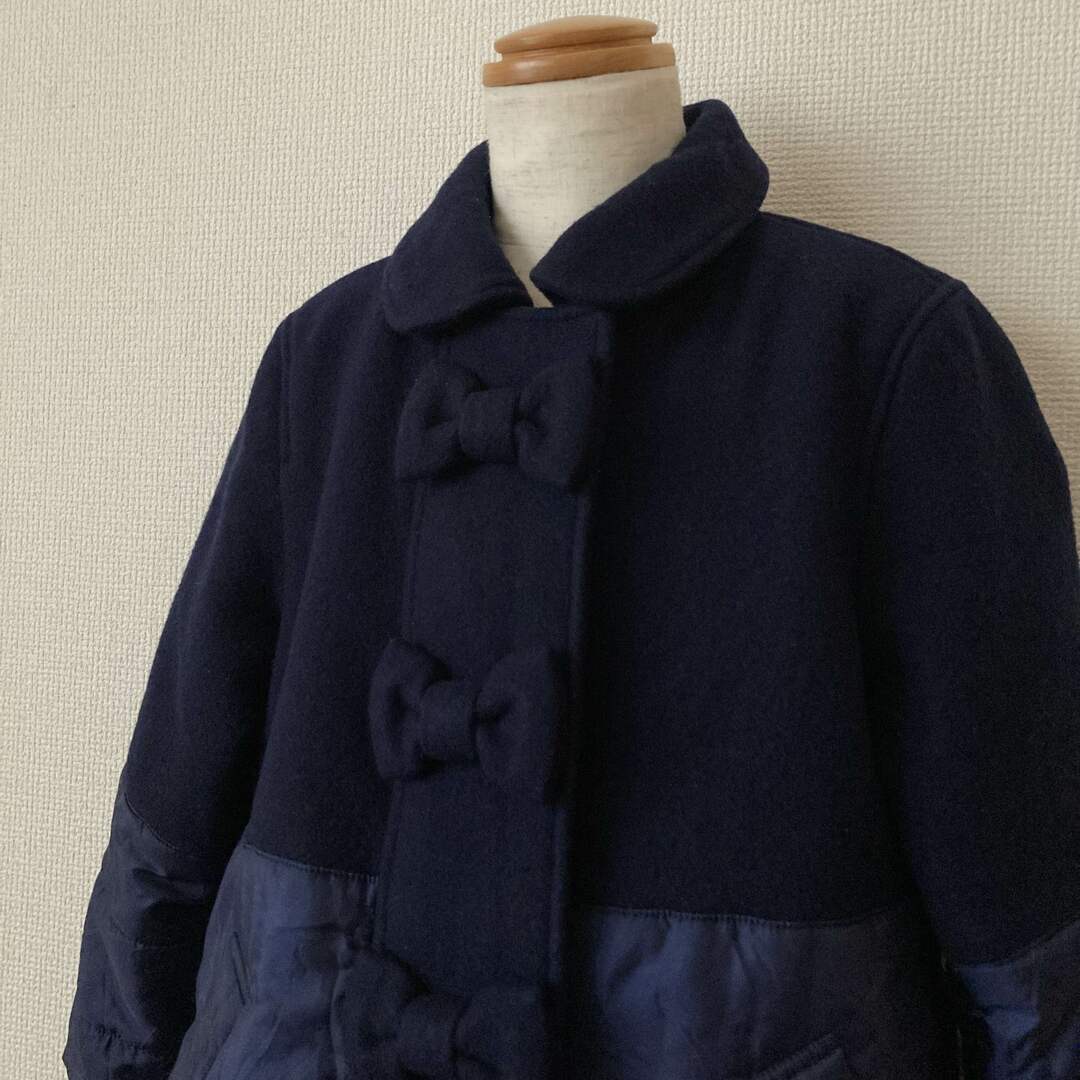 familiar(ファミリア)のfamiliar ファミリア リボンモチーフ コート 110cm キッズ/ベビー/マタニティのキッズ服女の子用(90cm~)(コート)の商品写真