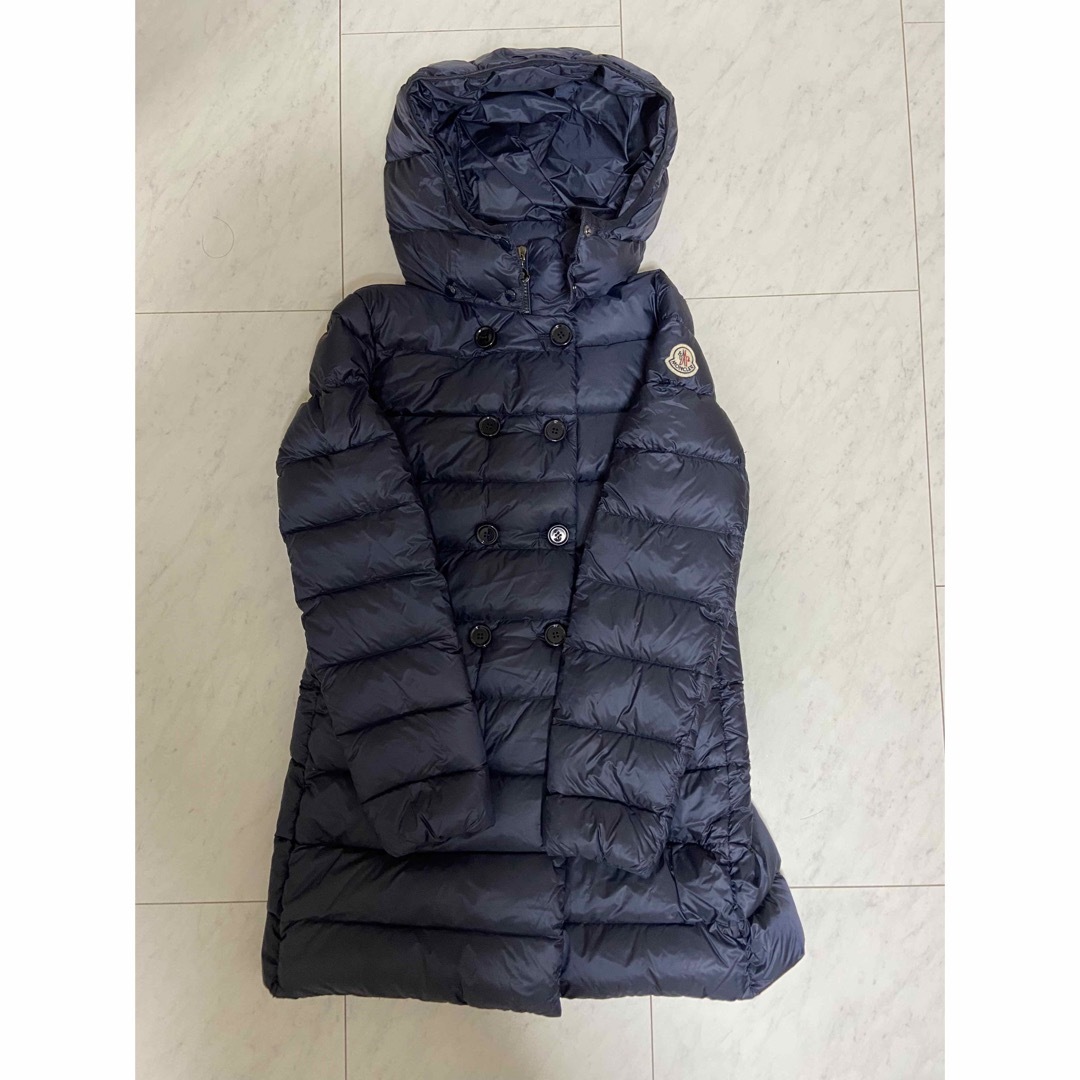 MONCLER(モンクレール)のモンクレール　ダウンコート レディースのジャケット/アウター(ダウンコート)の商品写真