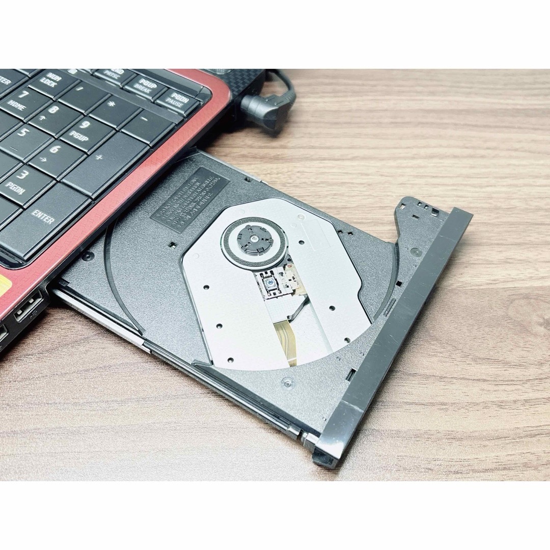東芝】すぐに使える✨高速SSD搭載 ノートパソコン 赤 主婦向け 東芝】すぐに使える✨高速SSD搭載 ノートパソコン 赤 主婦向け