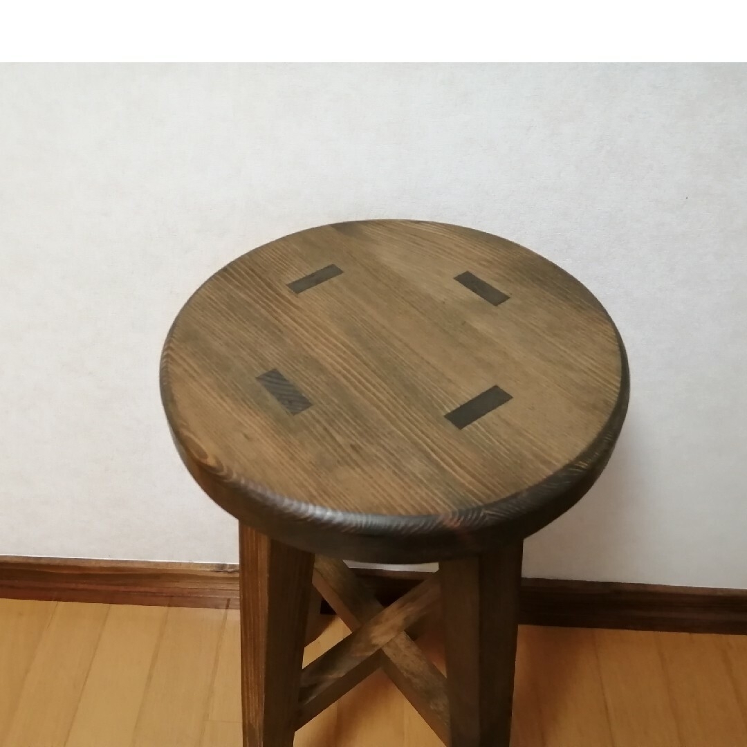 専用出品　木製スツール　高さ35cm　丸椅子　stool 　猫犬 インテリア/住まい/日用品の椅子/チェア(スツール)の商品写真
