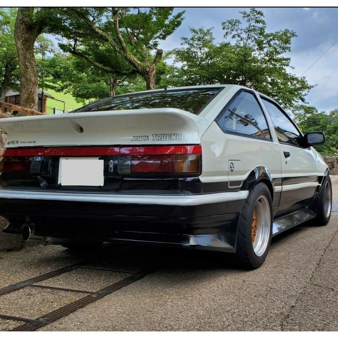 トヨタ(トヨタ)の【送料無料!!】AE86 レビン GTVリアゲートステッカー 自動車/バイクの自動車(車外アクセサリ)の商品写真