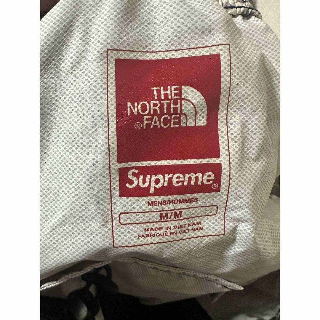 Supreme(シュプリーム)のSupreme The North Face ナイロン　パンツ メンズのパンツ(その他)の商品写真