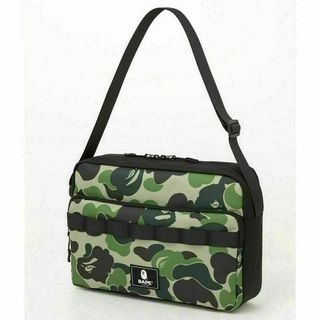 A BATHING APE - BAPE◇A BATHING APE／◇カモ迷彩ダッフルバッグ