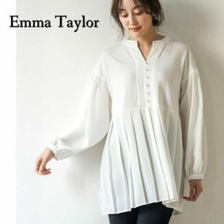 エマテイラー(Emma Taylor)の可愛くスタイル映え♪　パール釦プリーツブラウス　フリーサイズ 　ホワイト(シャツ/ブラウス(長袖/七分))