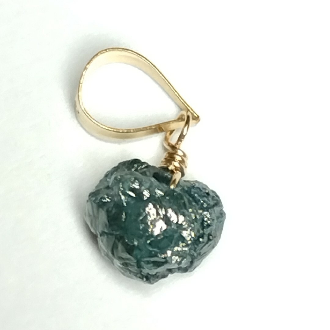 ついんすたあ様　ブルーダイヤモンド原石　ネックレストップ ハンドメイドのアクセサリー(ネックレス)の商品写真