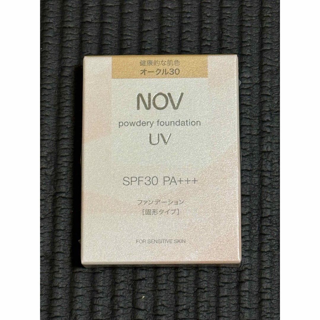 ノブ　パウダリーファンデーション　UV オークル30   【4個セット】アンチエイジング