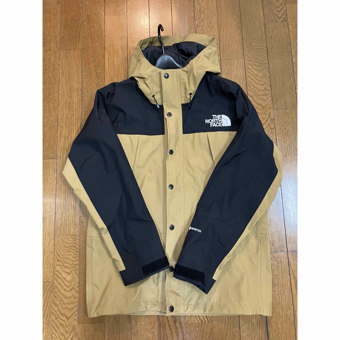 THE NORTH FACE(ザノースフェイス)の【美品】Mountain Light Jacket/NP11834/S メンズのジャケット/アウター(マウンテンパーカー)の商品写真