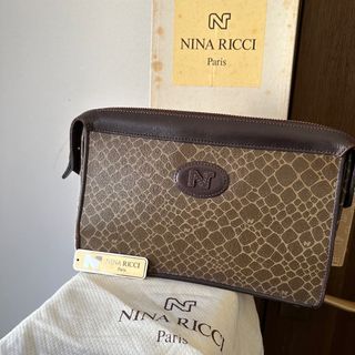 ニナリッチ(NINA RICCI)のnina ricci  レザー クラッチバッグ セカンドバッグ(クラッチバッグ)