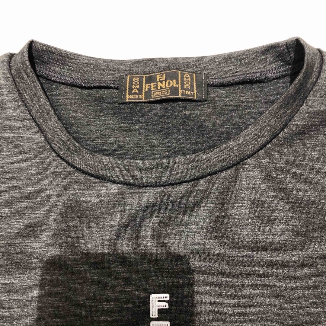 FENDI(フェンディ)の極美品/フェンディ  FENDI  ロゴTシャツ　GILMAR イタリア製  レディースのトップス(Tシャツ(半袖/袖なし))の商品写真