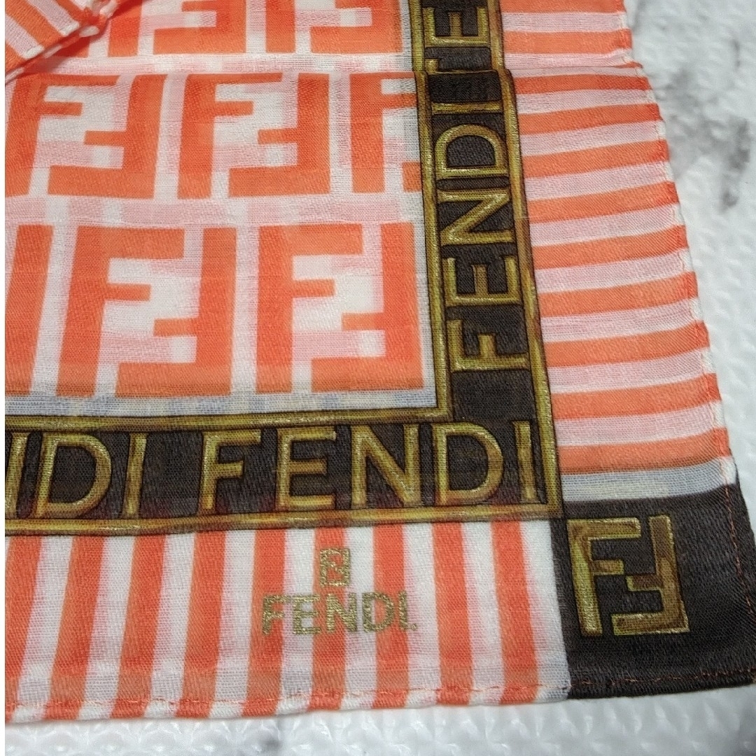 FENDI(フェンディ)のFENDI新品ハンカチ  🔶F6 レディースのファッション小物(ハンカチ)の商品写真