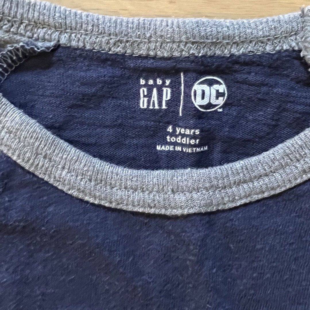 GAP Kids(ギャップキッズ)のGAP ロンT 100センチ（4year） キッズ/ベビー/マタニティのキッズ服男の子用(90cm~)(Tシャツ/カットソー)の商品写真
