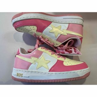 アベイシングエイプ(A BATHING APE)のAPE BAPESTA US5.5 新品(スニーカー)