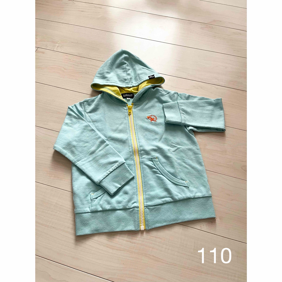 【新品】パーカー 110 キッズ/ベビー/マタニティのキッズ服男の子用(90cm~)(ジャケット/上着)の商品写真