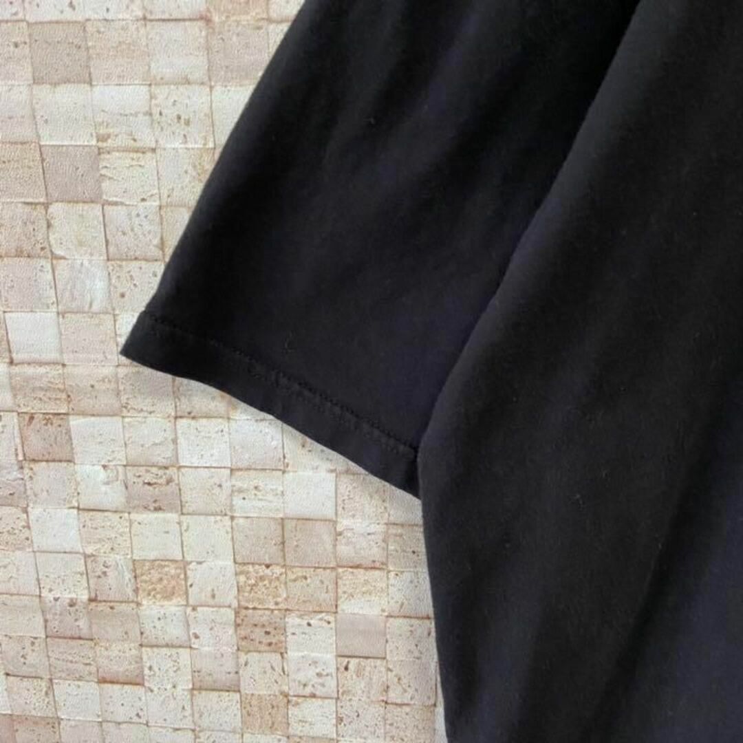 アメリカ古着 デフレパード プリントTシャツバックプリントバンドT ブラック 黒 メンズのトップス(Tシャツ/カットソー(半袖/袖なし))の商品写真