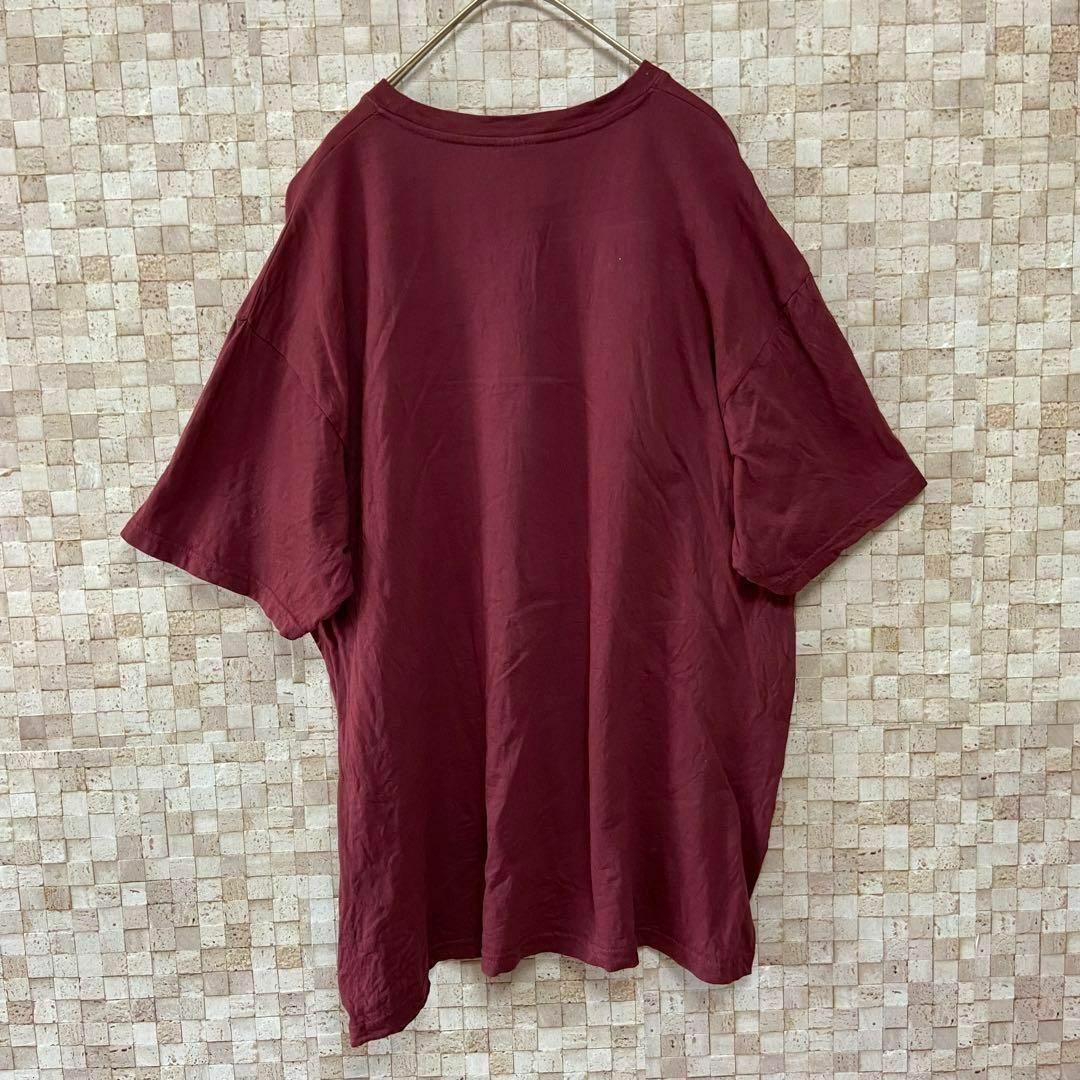 アメリカ古着 かすれ風プリントTシャツ やや薄手 エンジ 赤茶 XL メンズのトップス(Tシャツ/カットソー(半袖/袖なし))の商品写真
