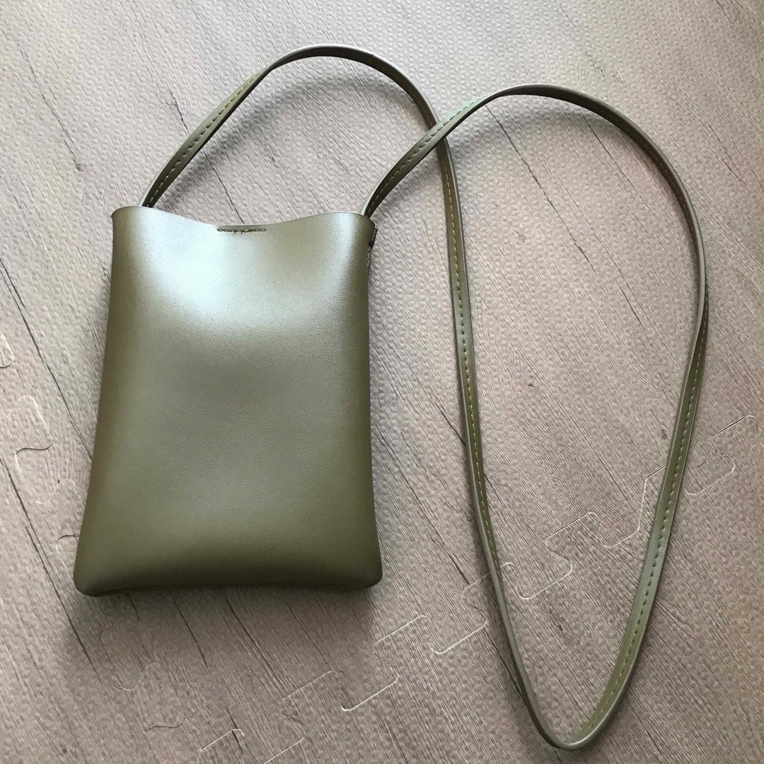 ショルダーポーチ レディースのバッグ(ショルダーバッグ)の商品写真