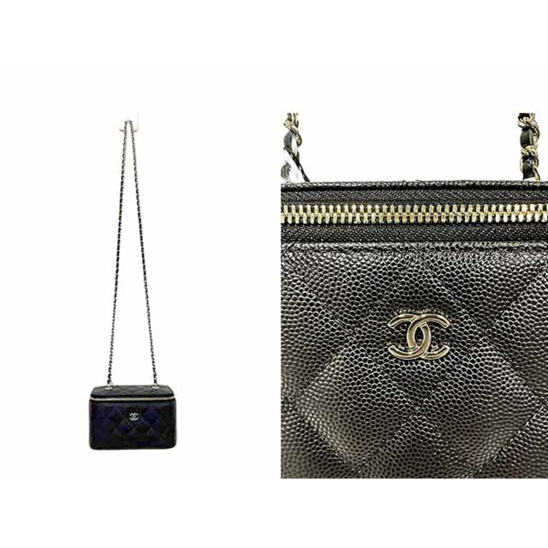 CHANEL(シャネル)の【中古】【美品】 CHANEL 　シャネル　クラシック  バッグ　スモールバニティケース　キャビアスキン ブラック　チェーンバッグ　ゴールド レディースのバッグ(メッセンジャーバッグ)の商品写真