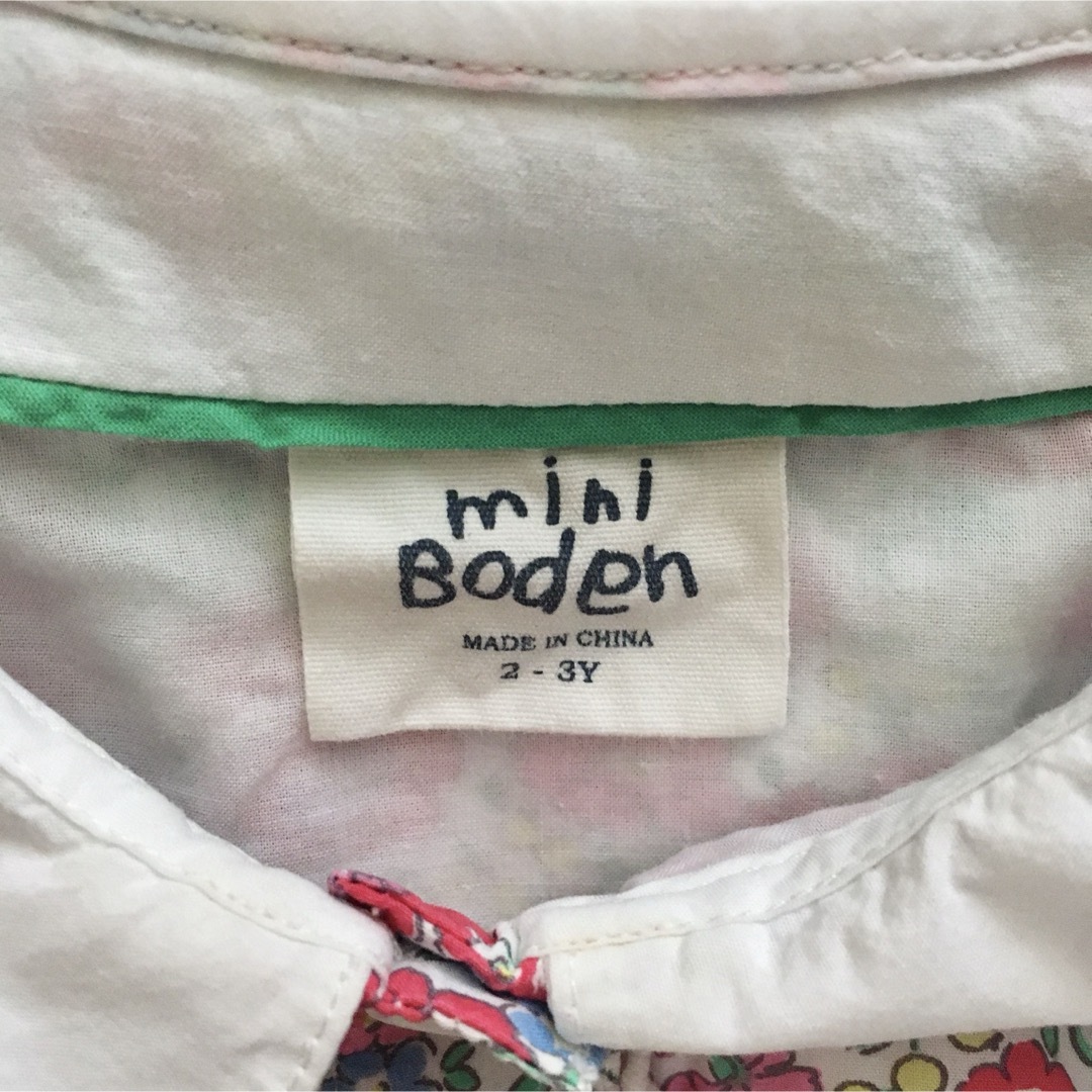 Boden(ボーデン)のused☆ ミニボーデン ジャンパースカート 花柄ワンピース 90 100 キッズ/ベビー/マタニティのキッズ服女の子用(90cm~)(ワンピース)の商品写真