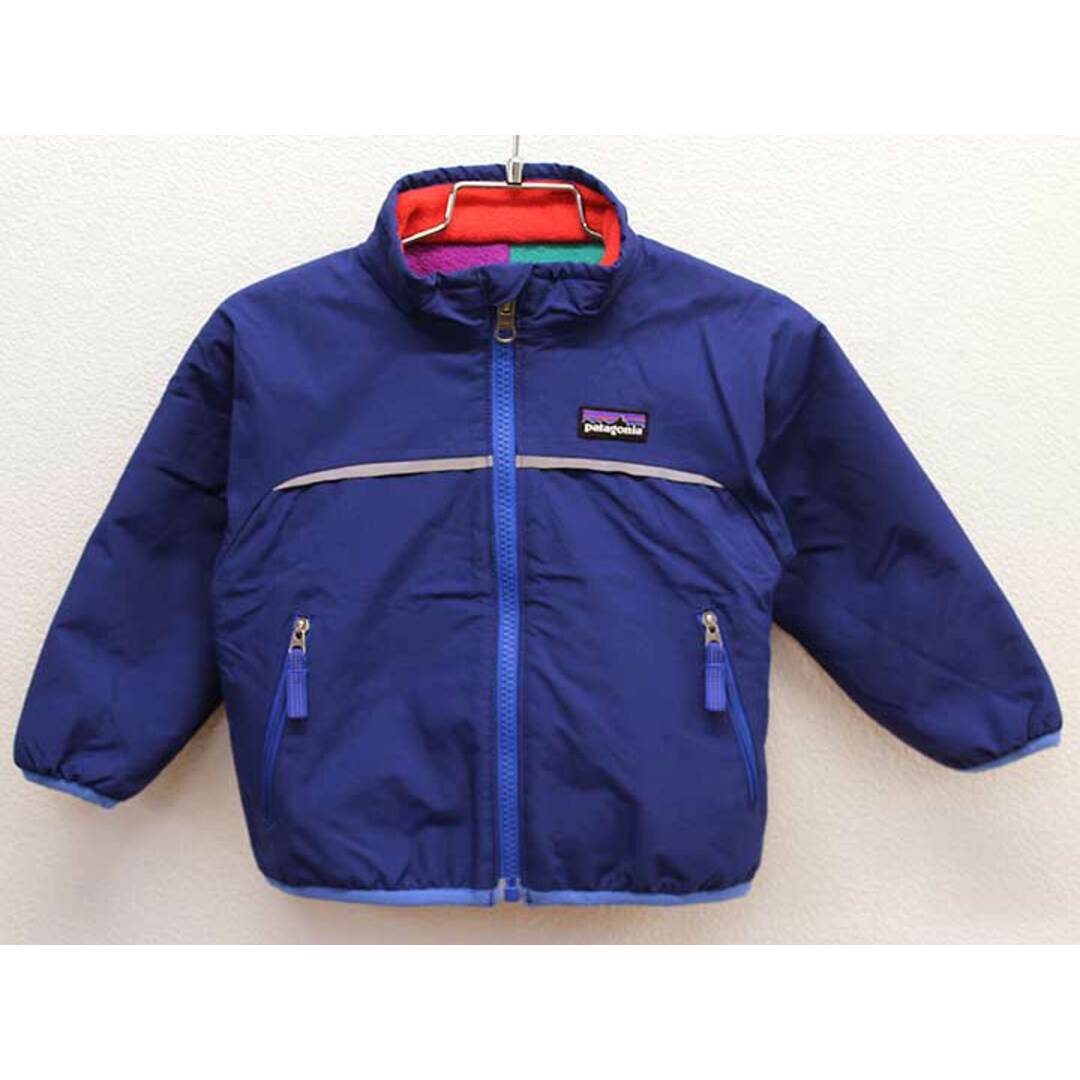 patagonia(パタゴニア)の◇パタゴニア/Patagonia◇80cm位 リバーシブルシエルドシンチラジャケット/ブルゾン/ジャンパー 青＆マルチカラー【中古】子供服 キッズ kids 女の子 秋 409032 キッズ/ベビー/マタニティのベビー服(~85cm)(ジャケット/コート)の商品写真