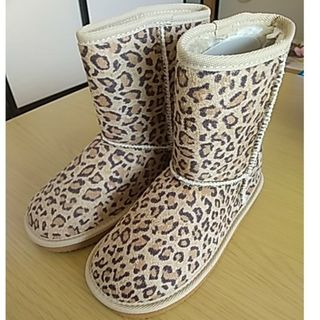 🌠新品🌠キッズ ヒョウ柄ブーツ👢サイズ21㎝(ブーツ)