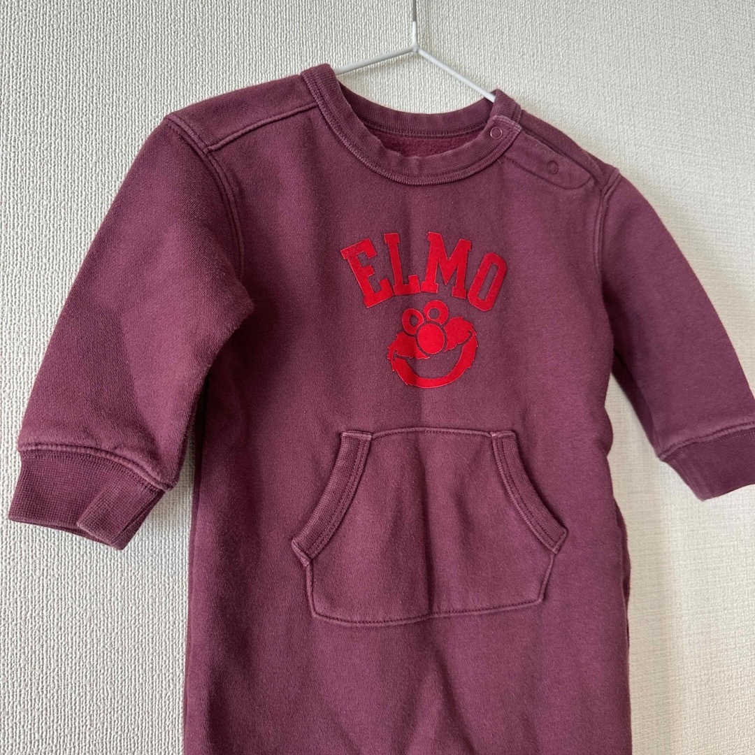 GAP(ギャップ)の美品GAP ELMO ビンテージ加工ロンパース12-18m キッズ/ベビー/マタニティのベビー服(~85cm)(ロンパース)の商品写真