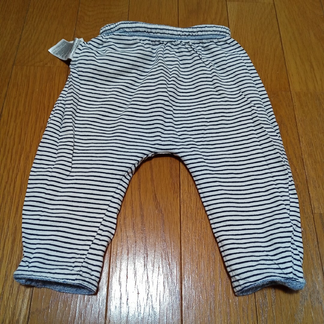 babyGAP(ベビーギャップ)のbaby GAP リバーシブル　セットアップ キッズ/ベビー/マタニティのベビー服(~85cm)(トレーナー)の商品写真