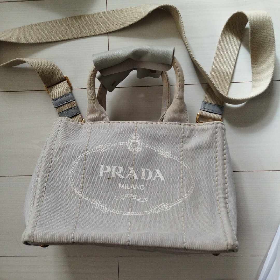 レディースPRADAカナパS