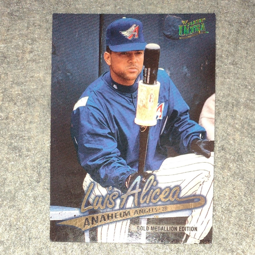 MLB(メジャーリーグベースボール)の１９９７ フレアウルトラ　ベースボールカード　ルイス・アリセア エンタメ/ホビーのトレーディングカード(シングルカード)の商品写真