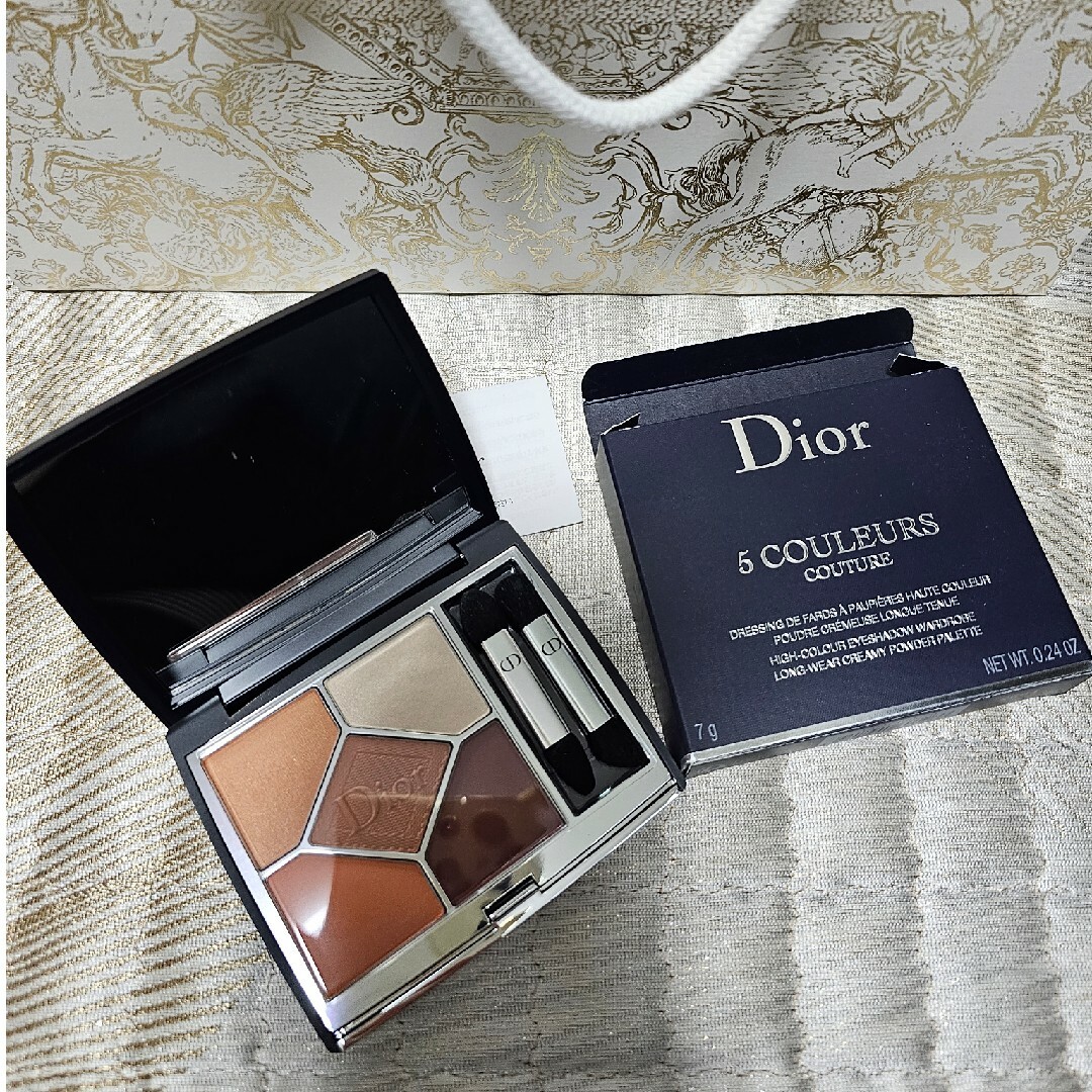 Dior ヘアオイル アイシャドウ クリスマス