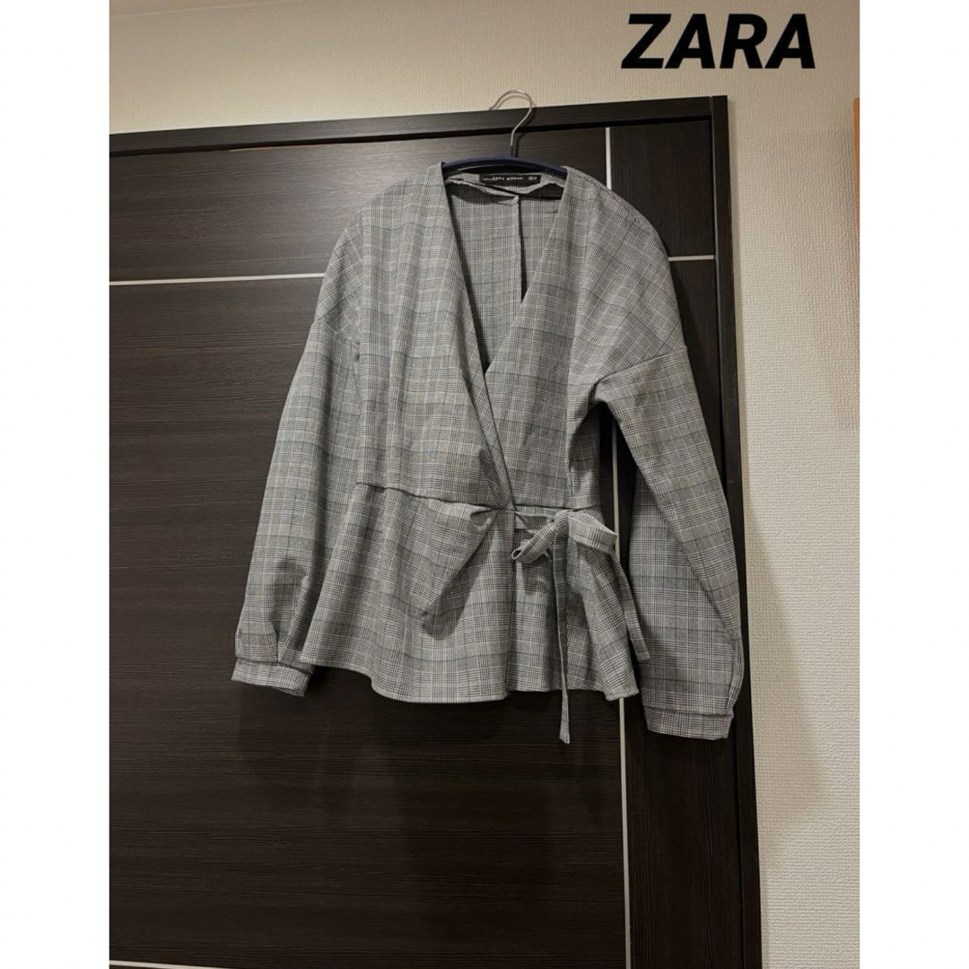 ZARA(ザラ)のZARA デザイン性トップス レディースのトップス(カットソー(長袖/七分))の商品写真