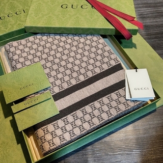 グッチ(Gucci)の❤美品箱付き❤ GUCCI マフラー ショール ストール スカーフ ❤ブラウン❤(マフラー/ショール)