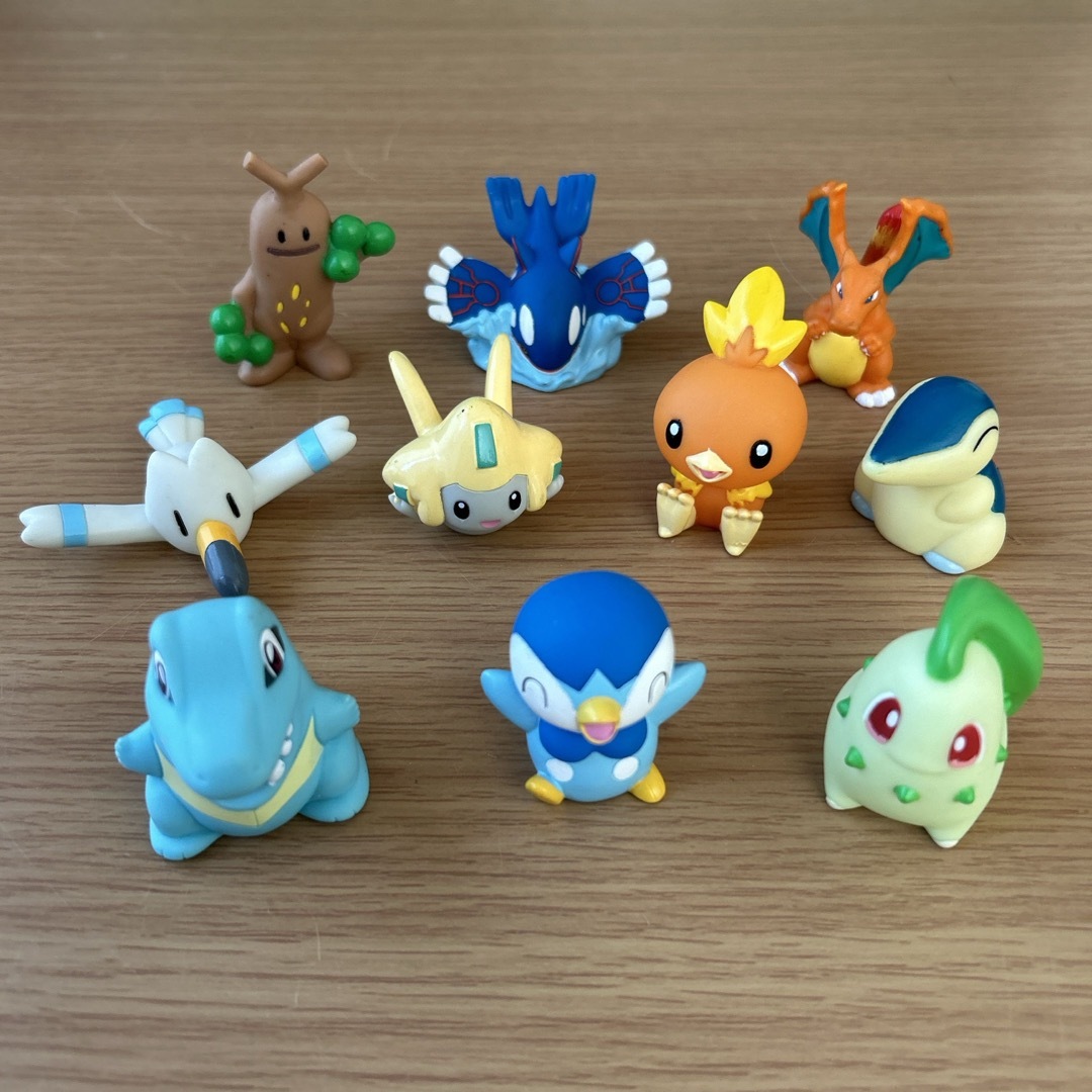 ポケモン(ポケモン)のポケモン　ソフビ人形10体まとめ売り エンタメ/ホビーのフィギュア(ゲームキャラクター)の商品写真