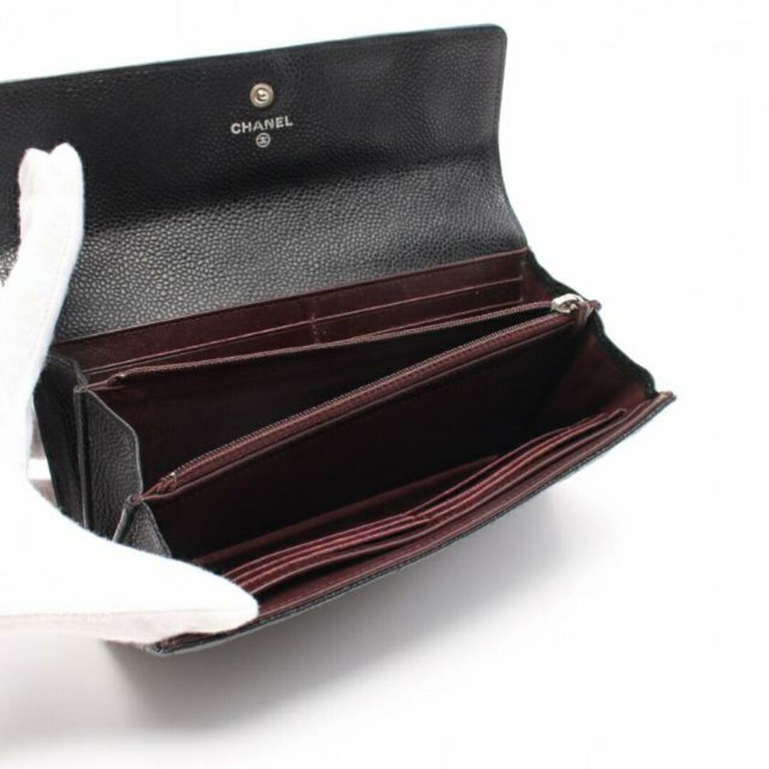 CHANEL(シャネル)のマトラッセ 二つ折り長財布 キャビアスキン ブラック シルバー金具 レディースのファッション小物(財布)の商品写真