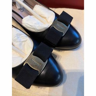 サルヴァトーレフェラガモ(Salvatore Ferragamo)の週末限定値下‼️卒業、入学式に✨フェラガモ⭐︎パンプスsize8(ハイヒール/パンプス)